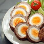 Яйца со свининой по-шотландски