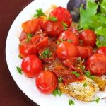 Тилапия с томатным соусом 